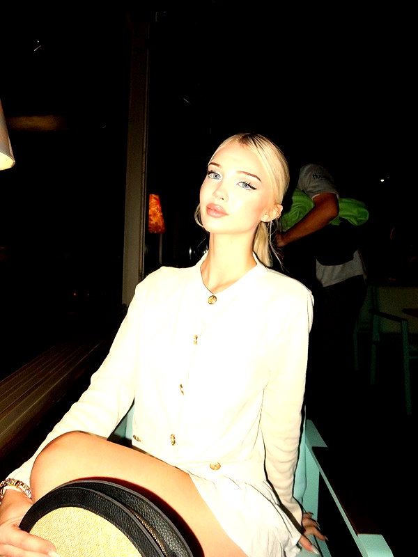 alishenyka instagram image archive image
