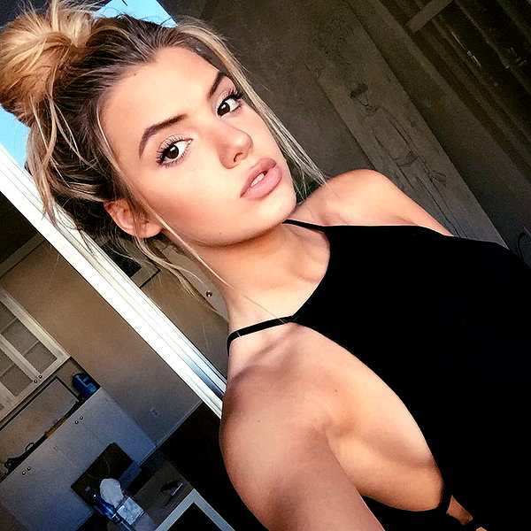 alissaviolet instagram image archive image