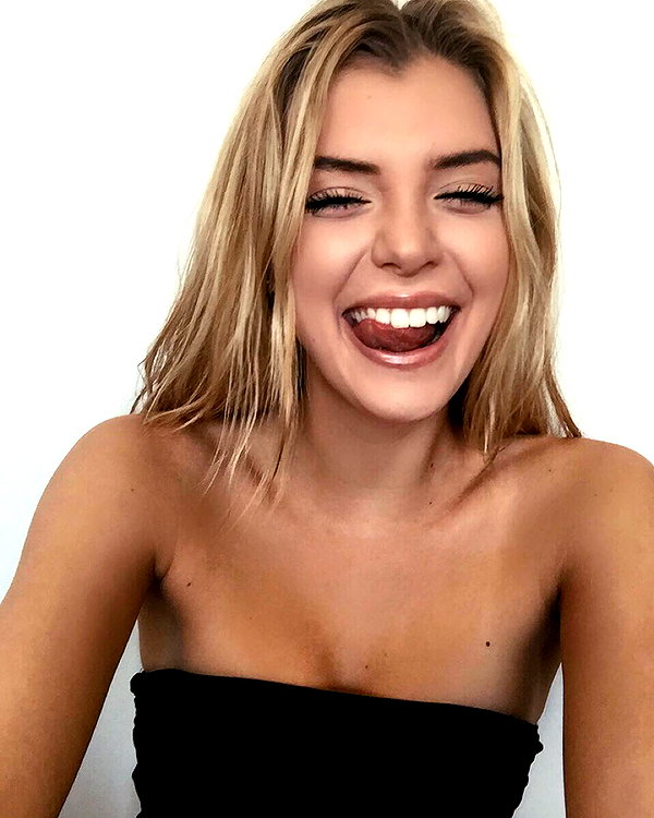 alissaviolet instagram image archive image