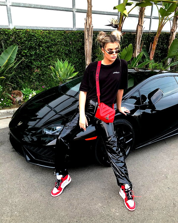 alissaviolet instagram image archive image