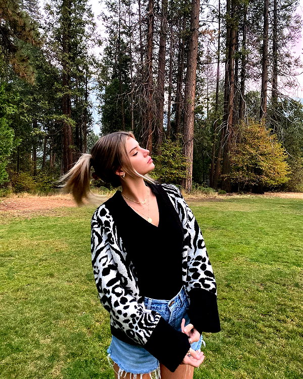 alissaviolet instagram image archive image