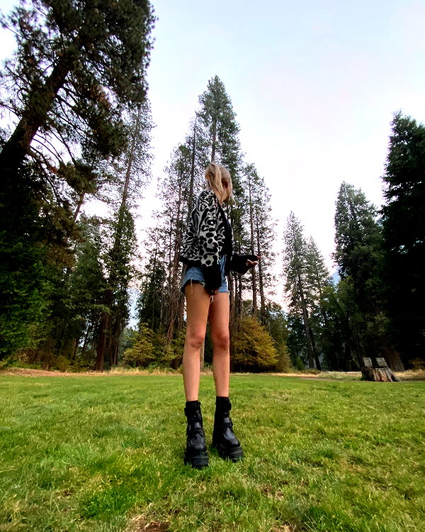 alissaviolet instagram image archive image