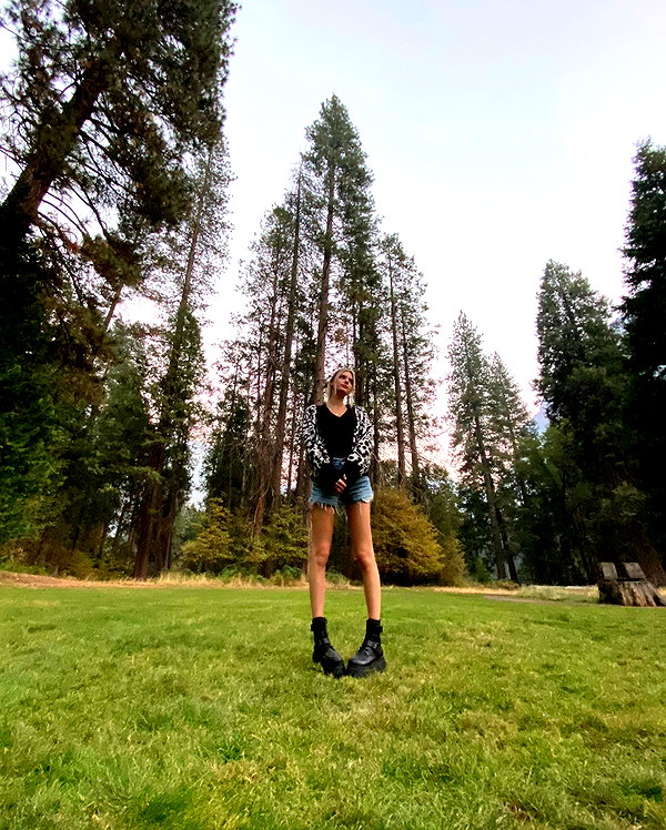 alissaviolet instagram image archive image