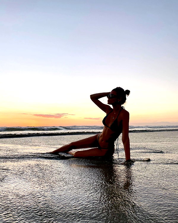 alissaviolet instagram image archive image