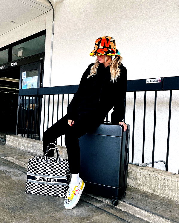 alissaviolet instagram image archive image