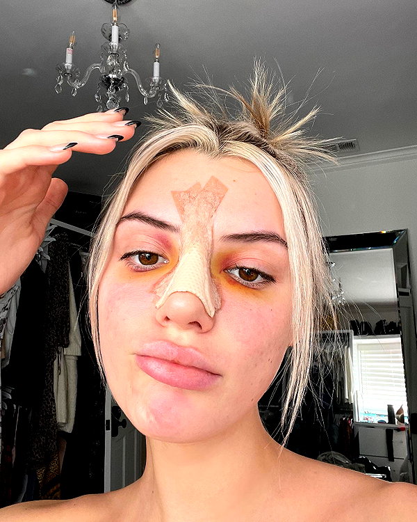 alissaviolet instagram image archive image