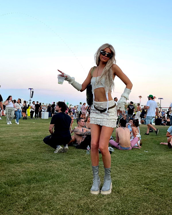 alissaviolet instagram image archive image