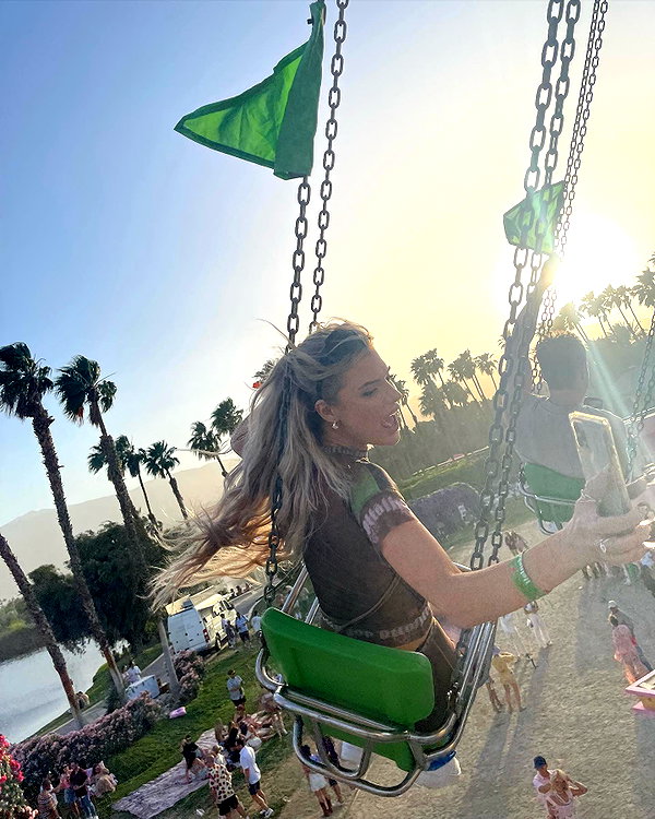alissaviolet instagram image archive image