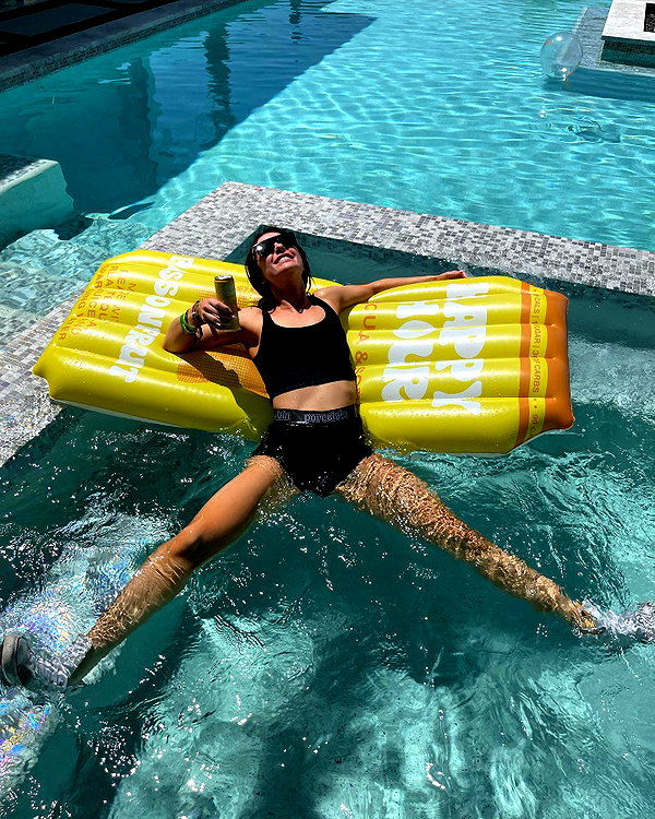 alissaviolet instagram image archive image