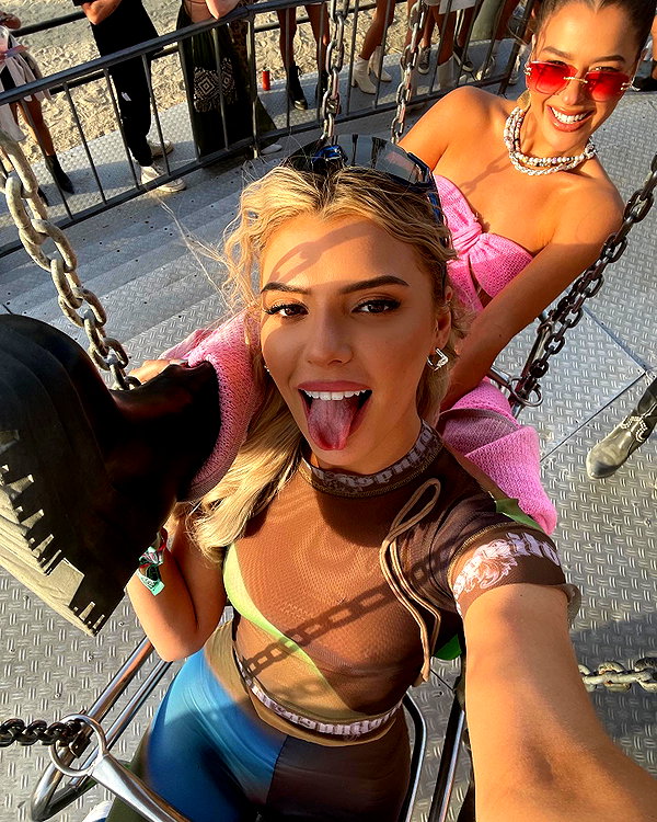 alissaviolet instagram image archive image