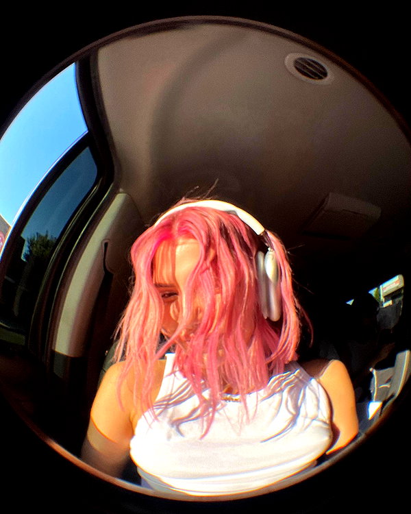 alissaviolet instagram image archive image