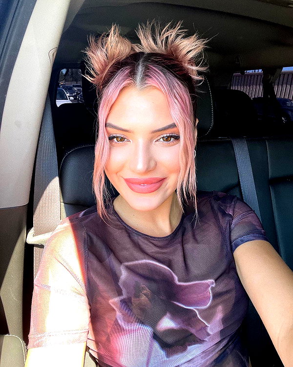 alissaviolet instagram image archive image