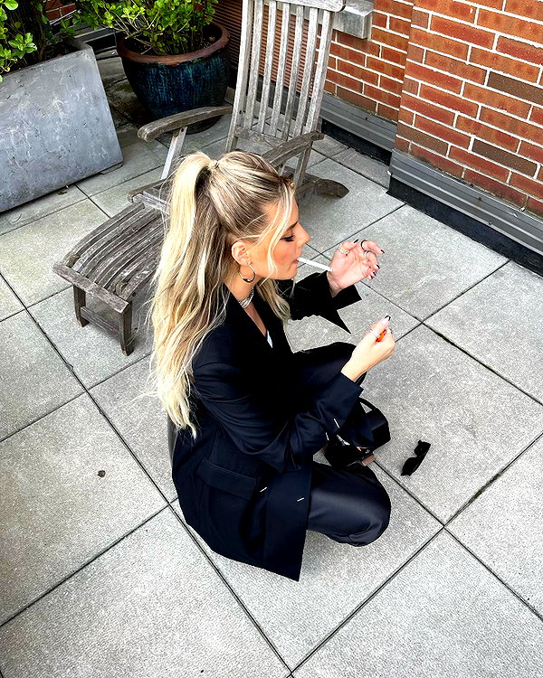 alissaviolet instagram image archive image