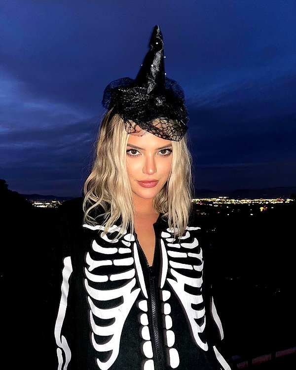 alissaviolet instagram image archive image