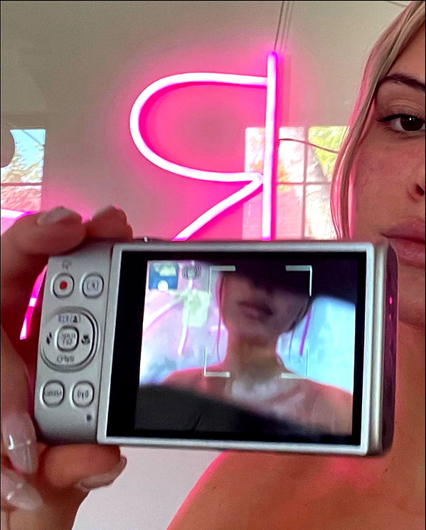 alissaviolet instagram image archive image