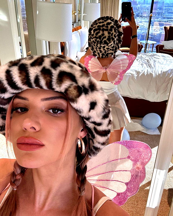 alissaviolet instagram image archive image