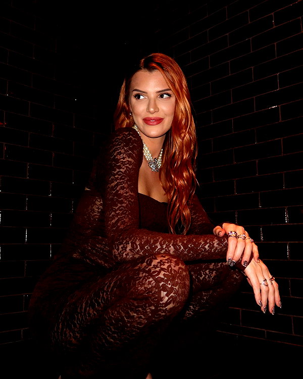 alissaviolet instagram image archive image