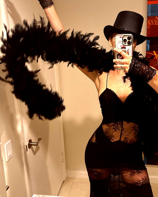 alissaviolet instagram image archive image