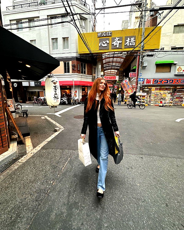alissaviolet instagram image archive image