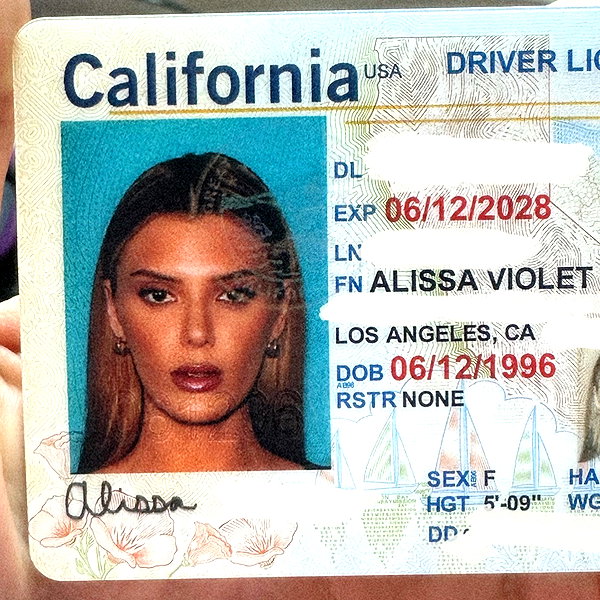 alissaviolet instagram image archive image