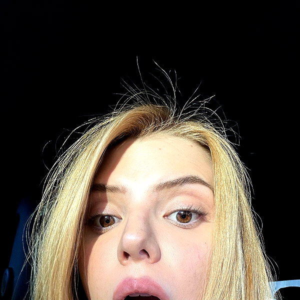 alissaviolet instagram image archive image