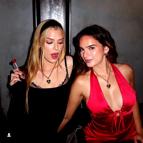 alissaviolet instagram image archive image
