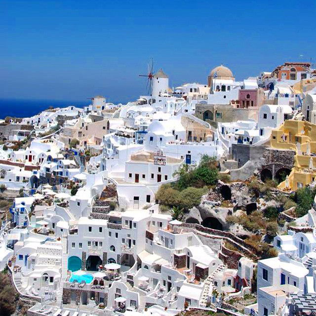 allygravemade instagram image archive image