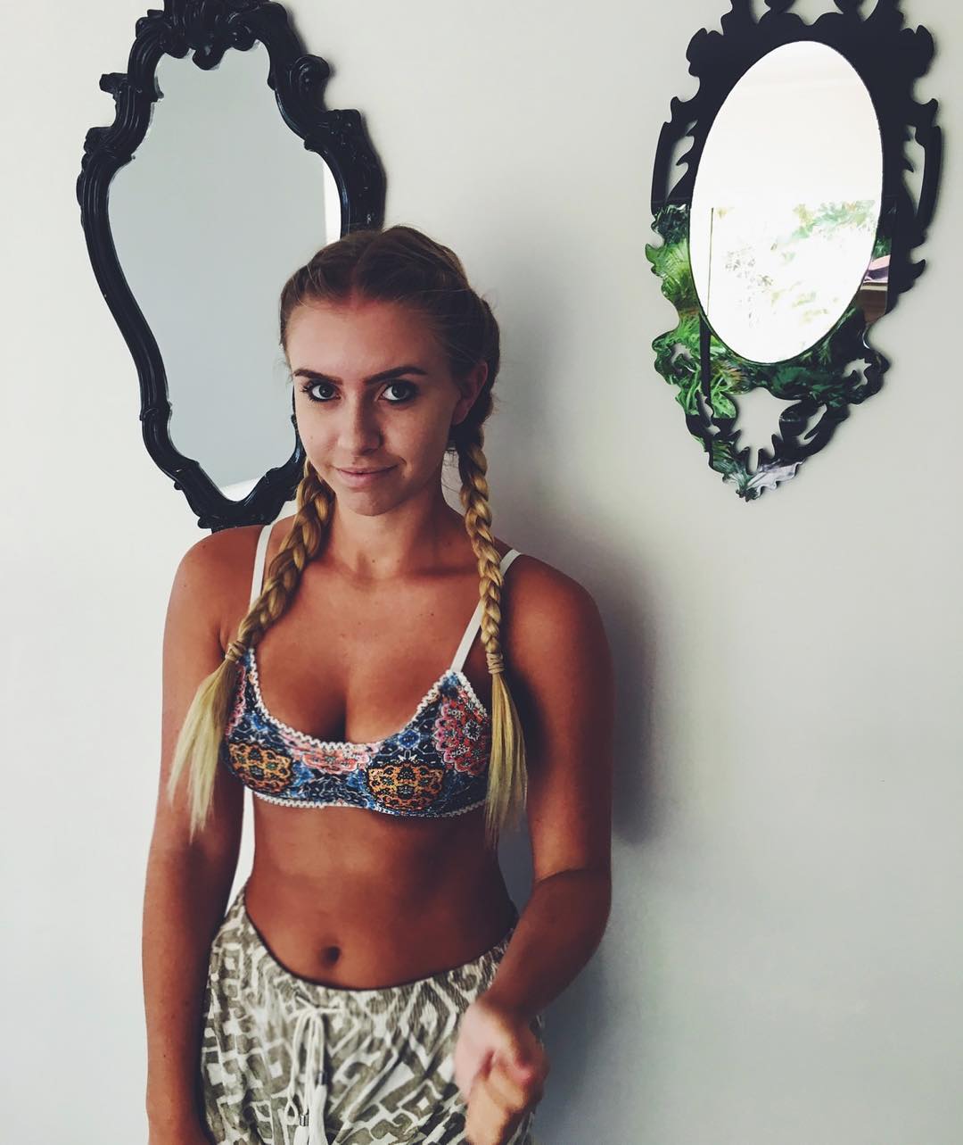 allygravemade instagram image archive image