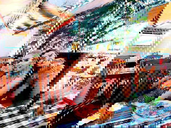 allygravemade image ~ Altpins