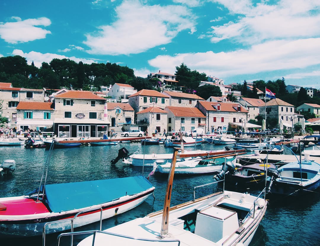 allygravemade instagram image archive image