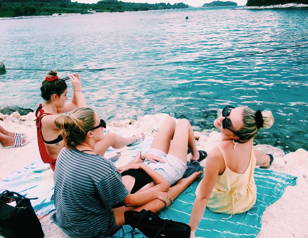 allygravemade instagram image archive image