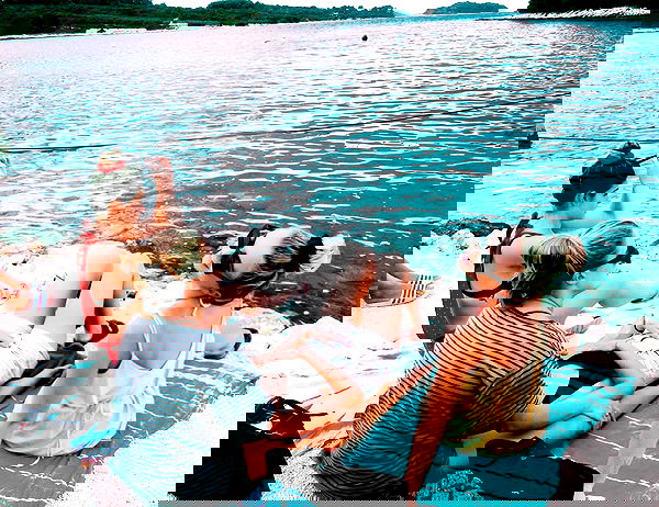 allygravemade image ~ Altpins