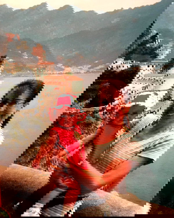 allygravemade image ~ Altpins