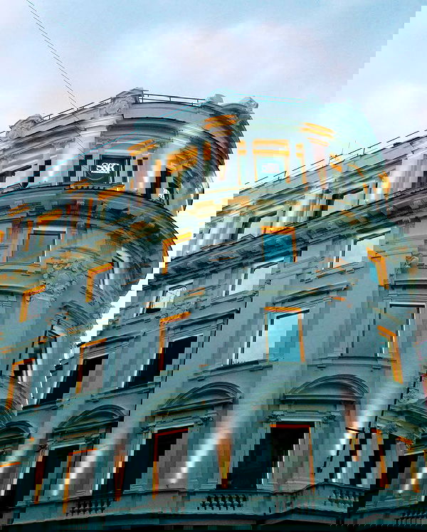 allygravemade image ~ Altpins