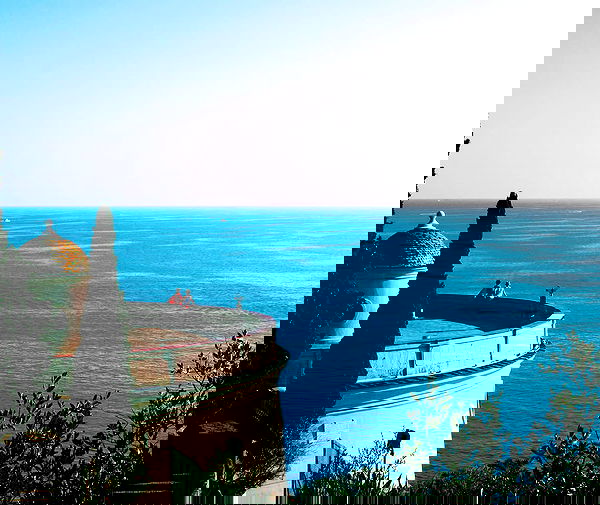 allygravemade image ~ Altpins