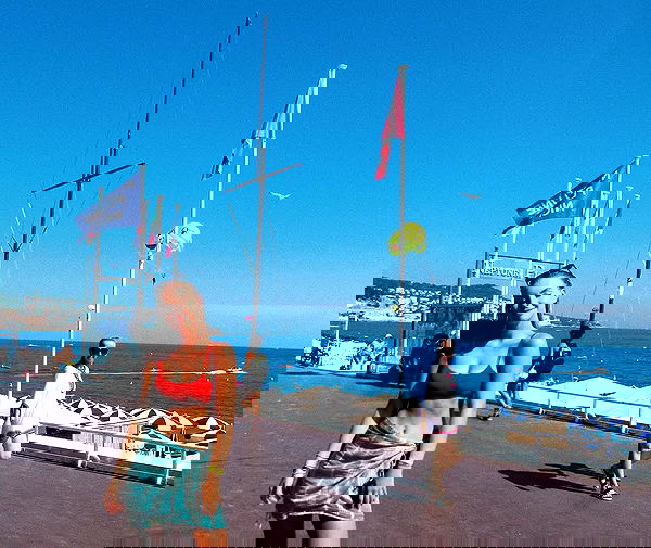 allygravemade image ~ Altpins