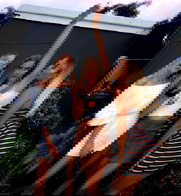 allygravemade image ~ Altpins