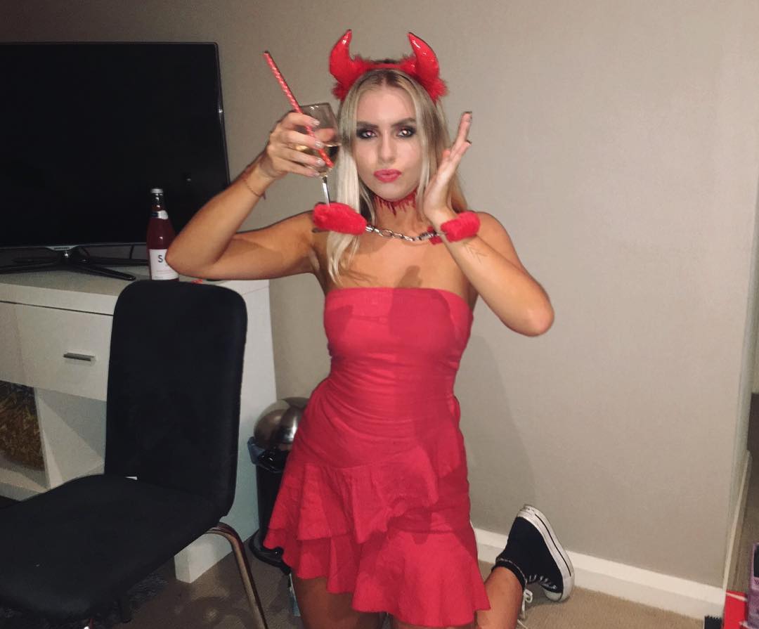 allygravemade instagram image archive image