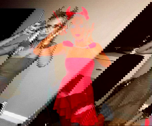 allygravemade image ~ Altpins