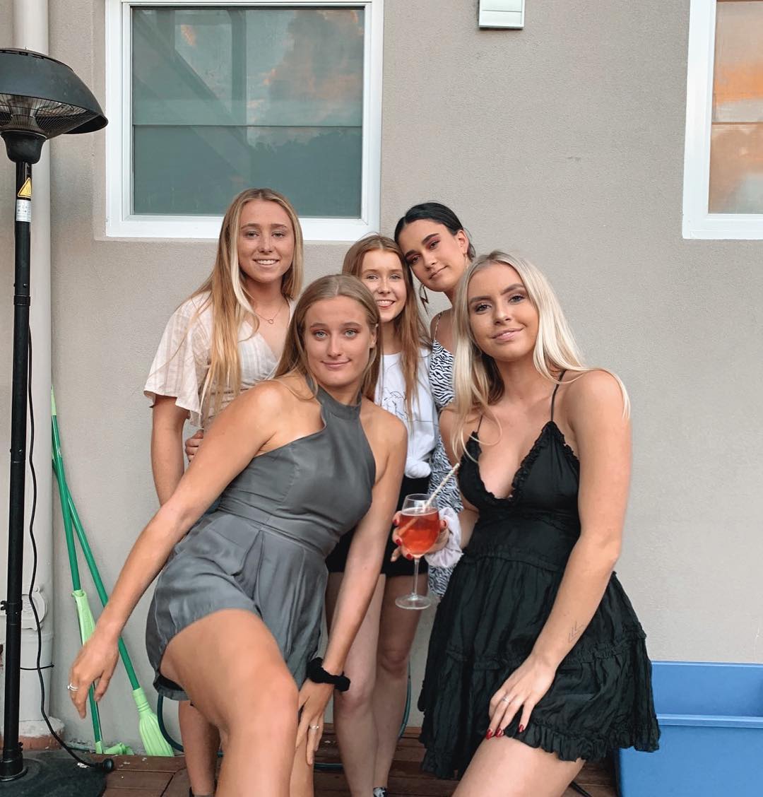 allygravemade instagram image archive image