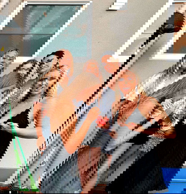 allygravemade image ~ Altpins