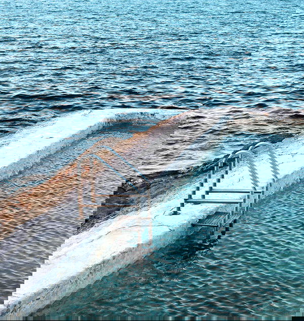 allygravemade image ~ Altpins