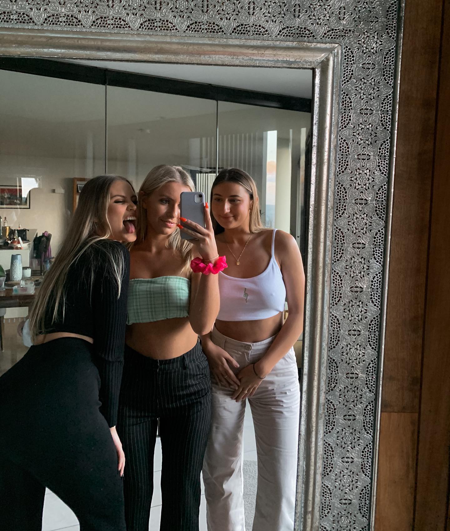 allygravemade instagram image archive image