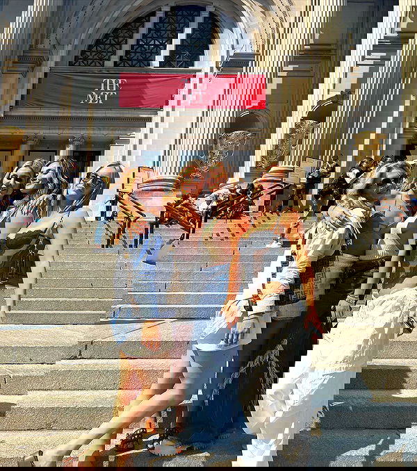 allygravemade image ~ Altpins