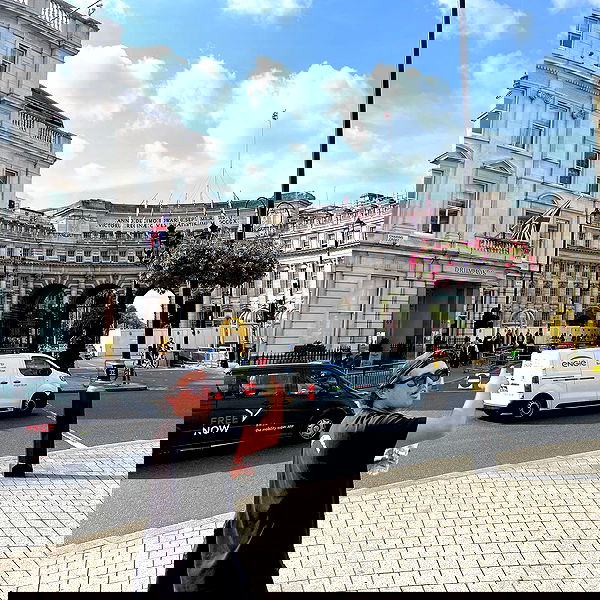 allygravemade image ~ Altpins