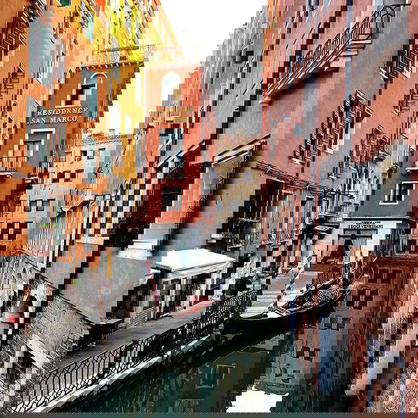 allygravemade image ~ Altpins