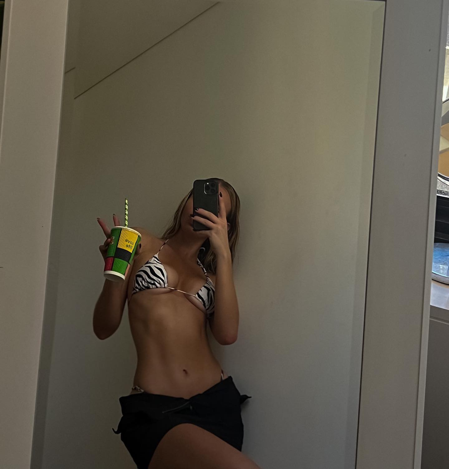 allygravemade instagram image archive image