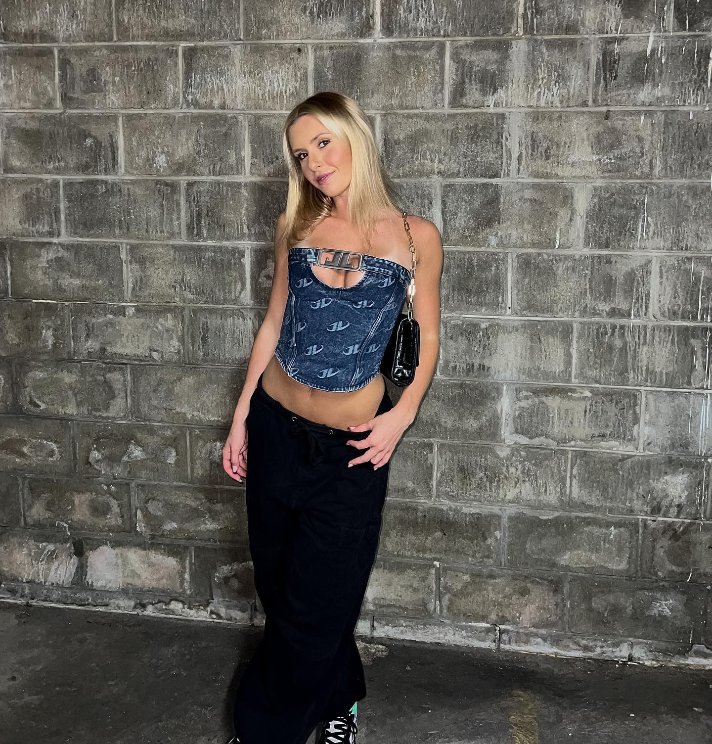 allygravemade instagram image archive image