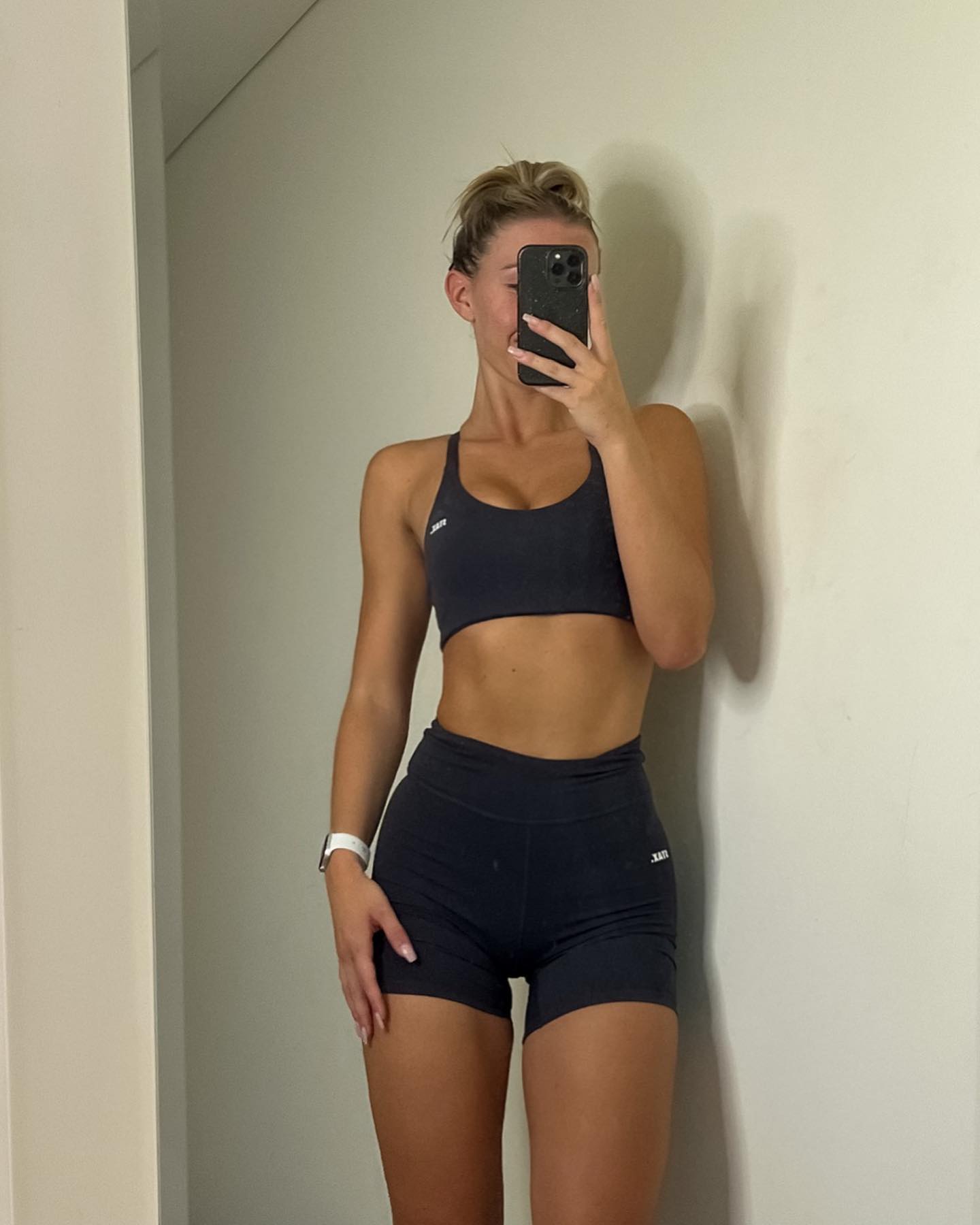 allygravemade instagram image archive image