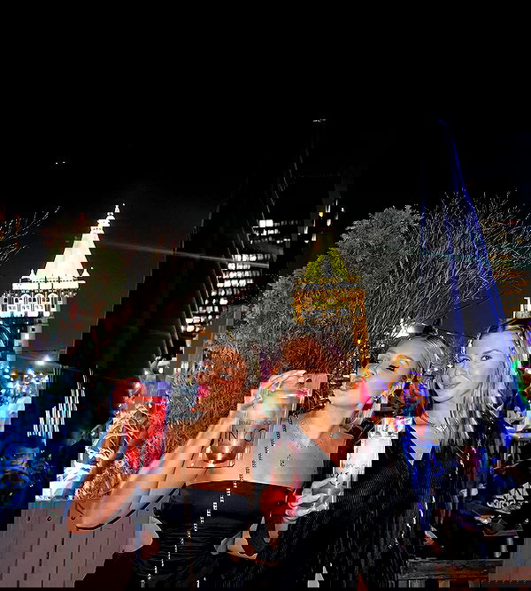 allygravemade image ~ Altpins